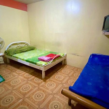 Belen Favila Transient Rooms Near Airport Terminal 3 Manila Exterior photo